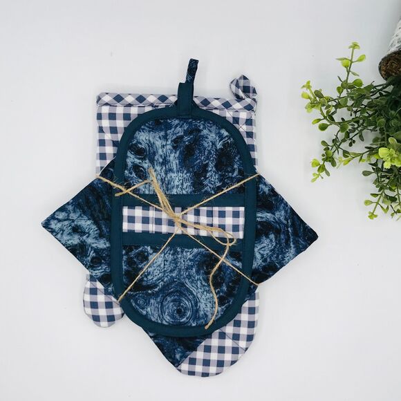 Oven Mitt, Finger Hotpad, and Potholder, Navy Blue Gingham, 3 Pc Baking Gift Set - Picture 10 of 10